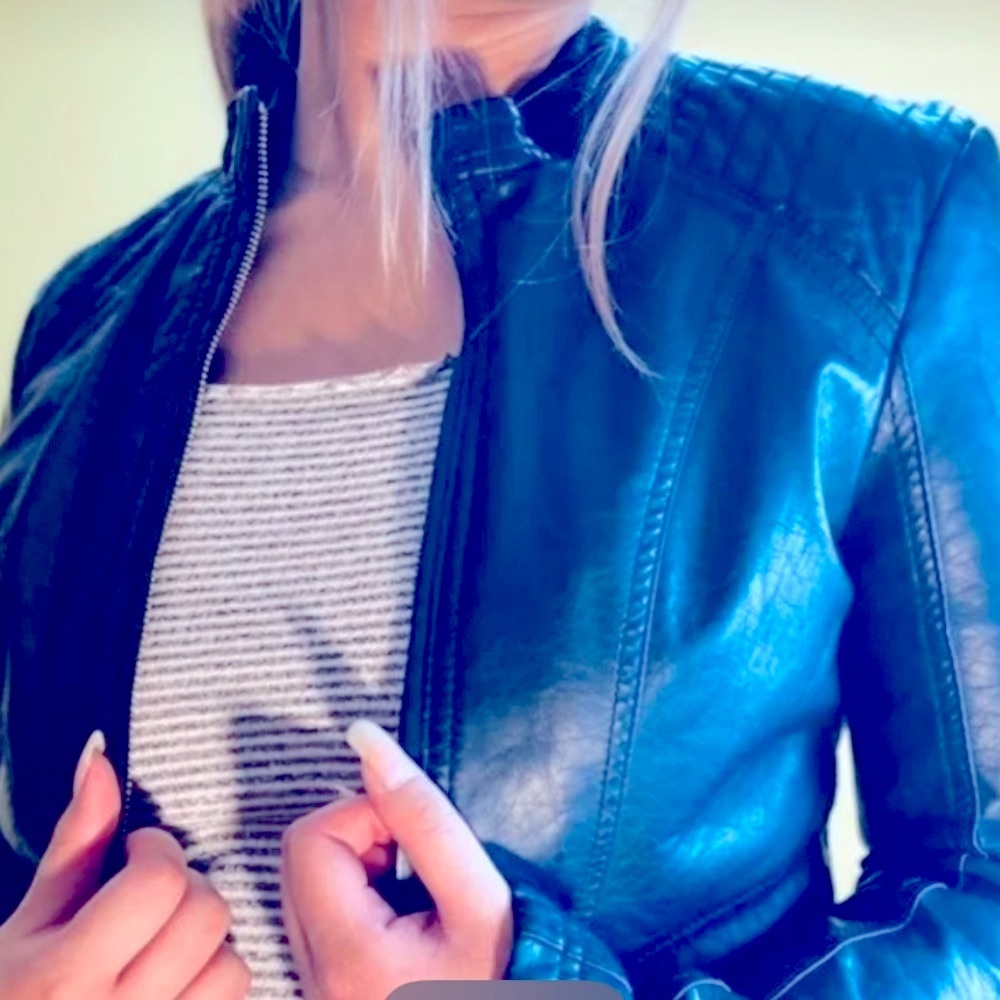 therapy 90’s style faux leather jacket vegan leather M